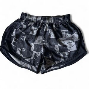 Nike Tempo Dri-FIT Running Shorts – M – Geometric Black/Gray